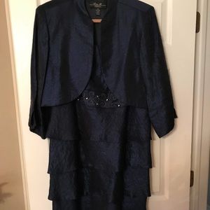 Formal Kneelength Blue Dress